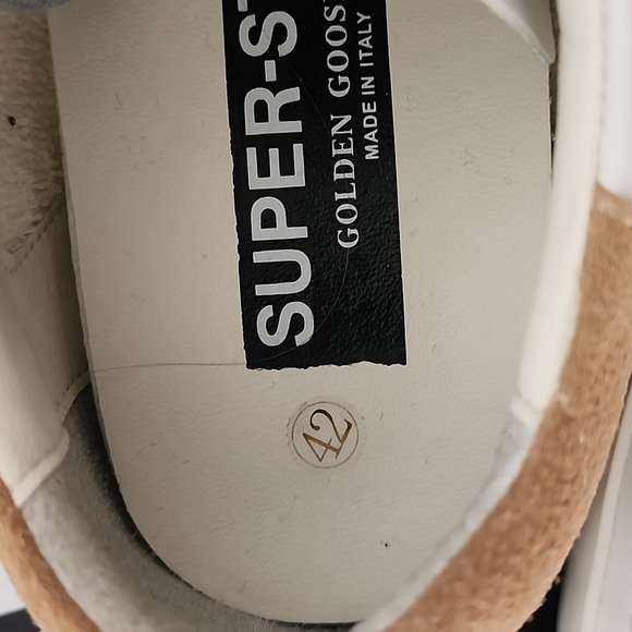 Distressed Dirty Scuffed White Leather Star Sneakers 42 10 Womens Gray Laces - Picture 15 of 17